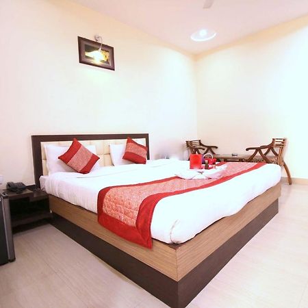 Hotel Radiance กวาลิออร์ ภายนอก รูปภาพ