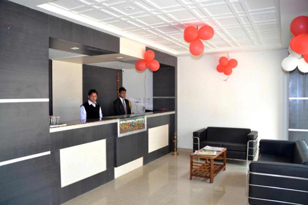 Hotel Radiance กวาลิออร์ ภายนอก รูปภาพ